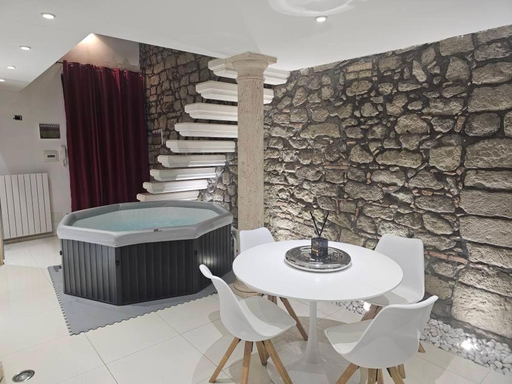 White Loft & Spa Viterbo Exterior foto